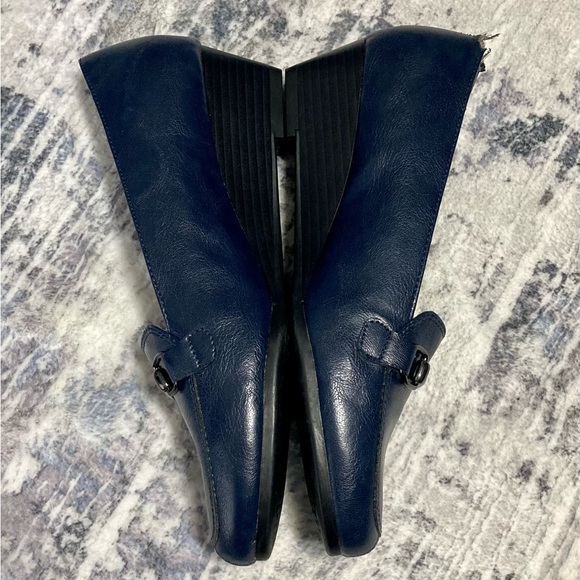 Aerosoles Softee Color:Blue Size: 7.5 - Picture 5 of 13